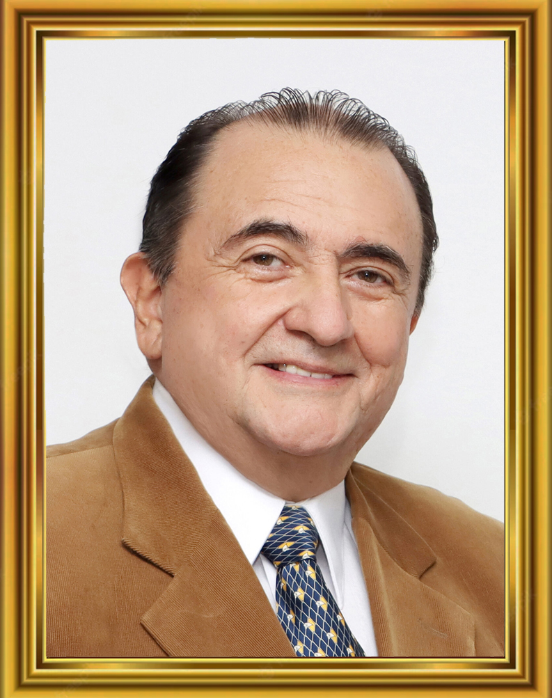 Dr. Alberto Arias Castratt